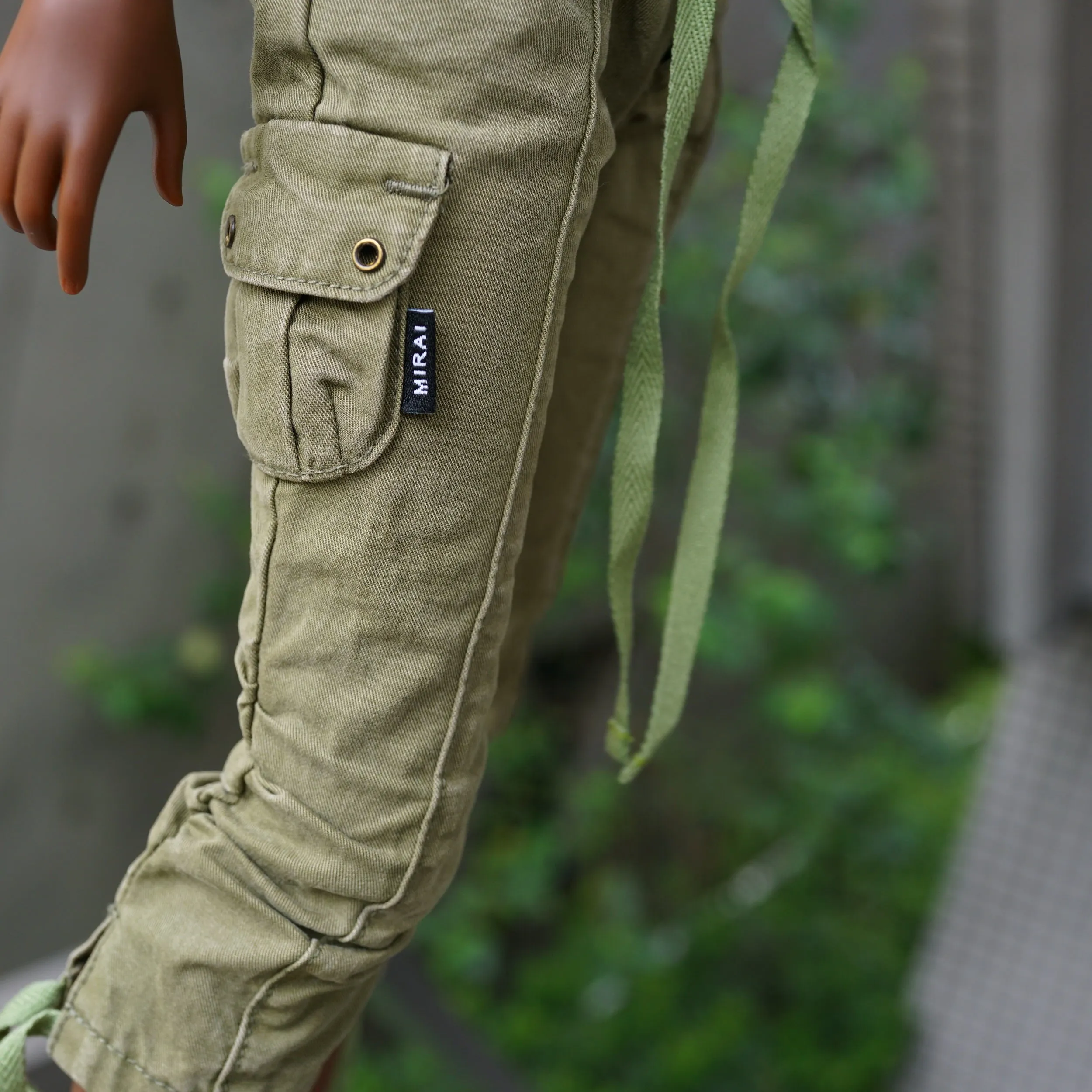 Cargo Capri Pants (Khaki Green)