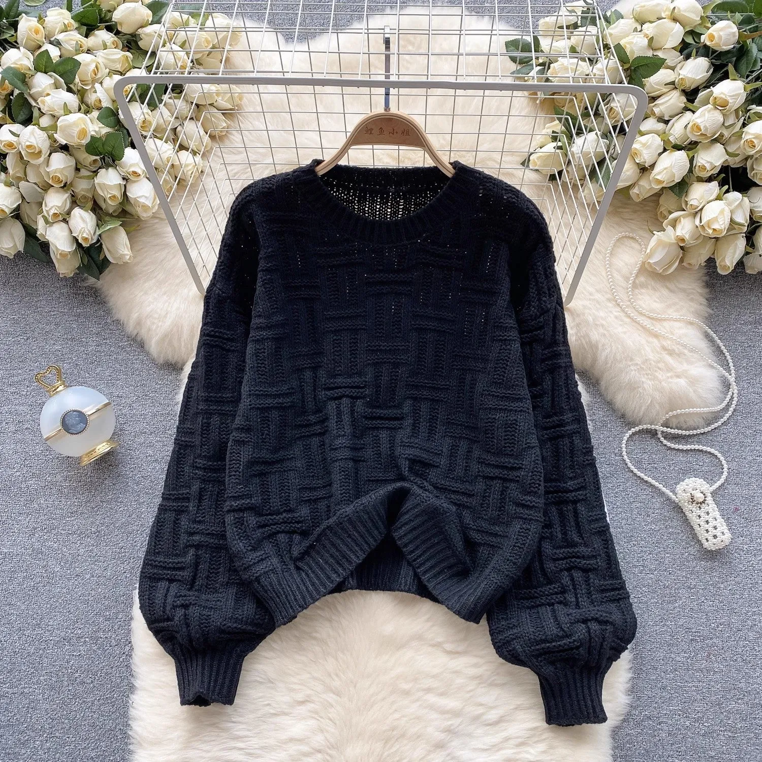 sweater for women casual fashionable round neck knitted top     S4541