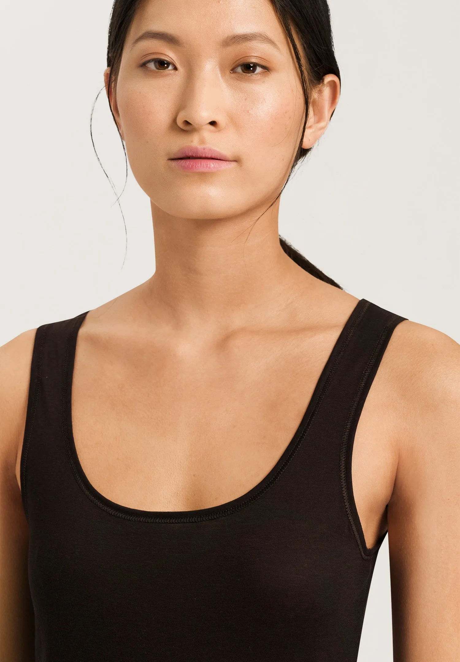 Ultralight Cotton Round Neck Tank Top | Black 71821-019